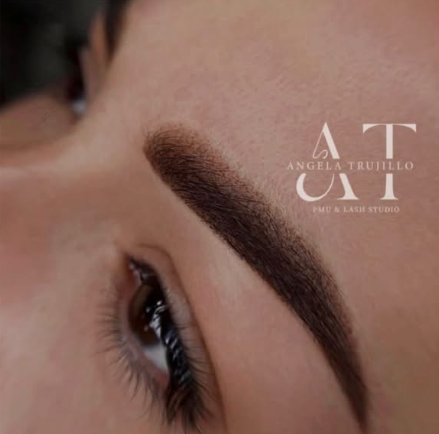 Micropigmentación de cejas BellasEllas Llano de Brujas Murcia